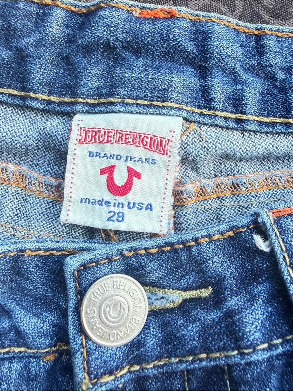True Religion JOEY limited embroidered jeans
Size 29 inseam 33” - Picture 6 of 8